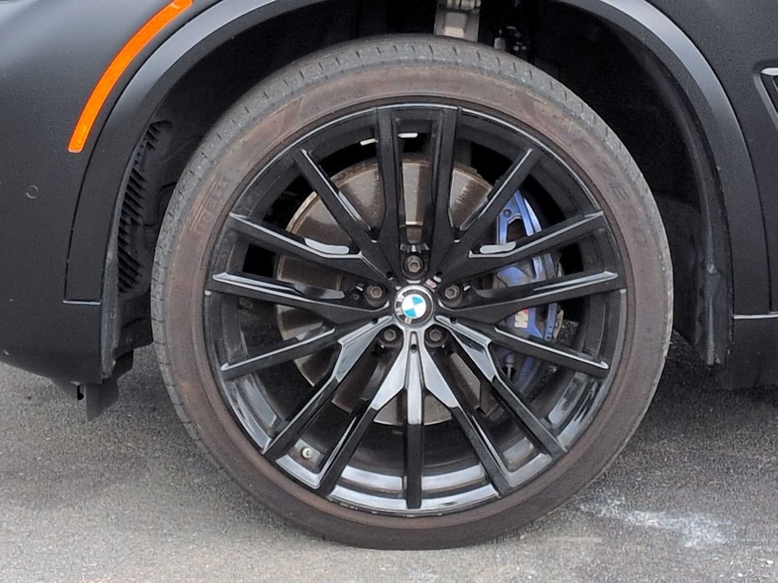 2021 BMW X5 M50i