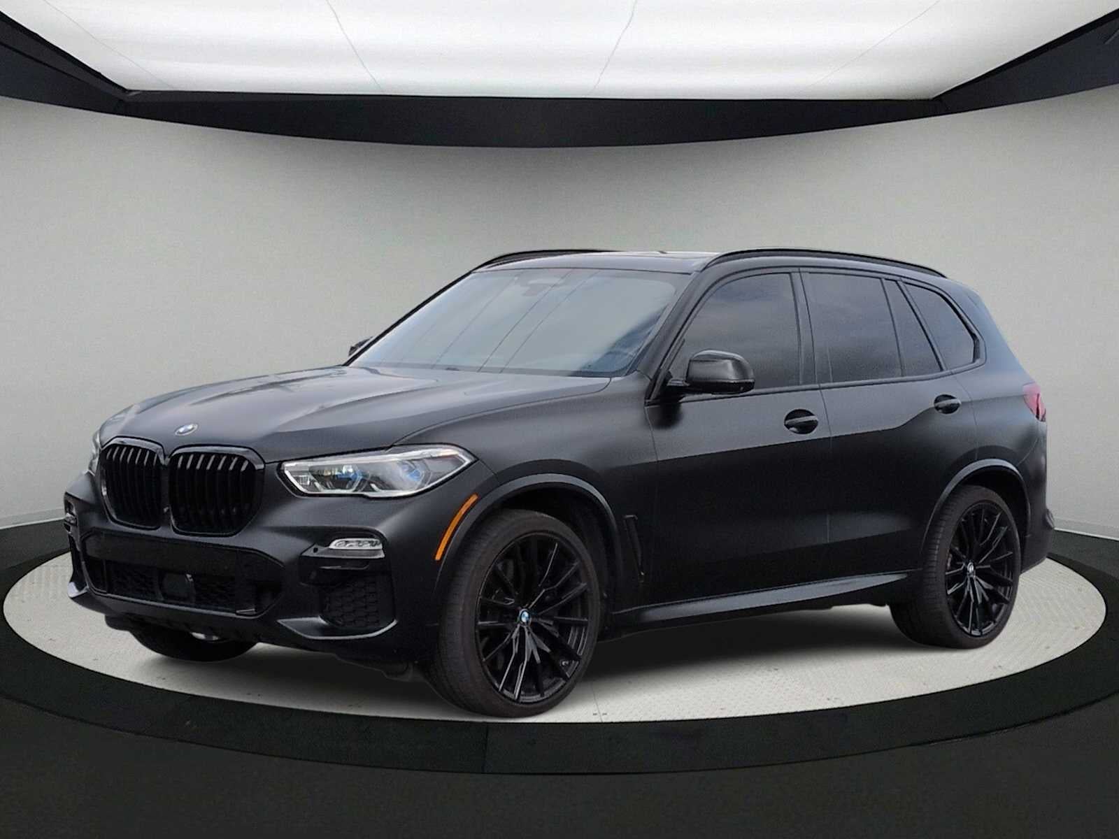 2021 BMW X5 M50i