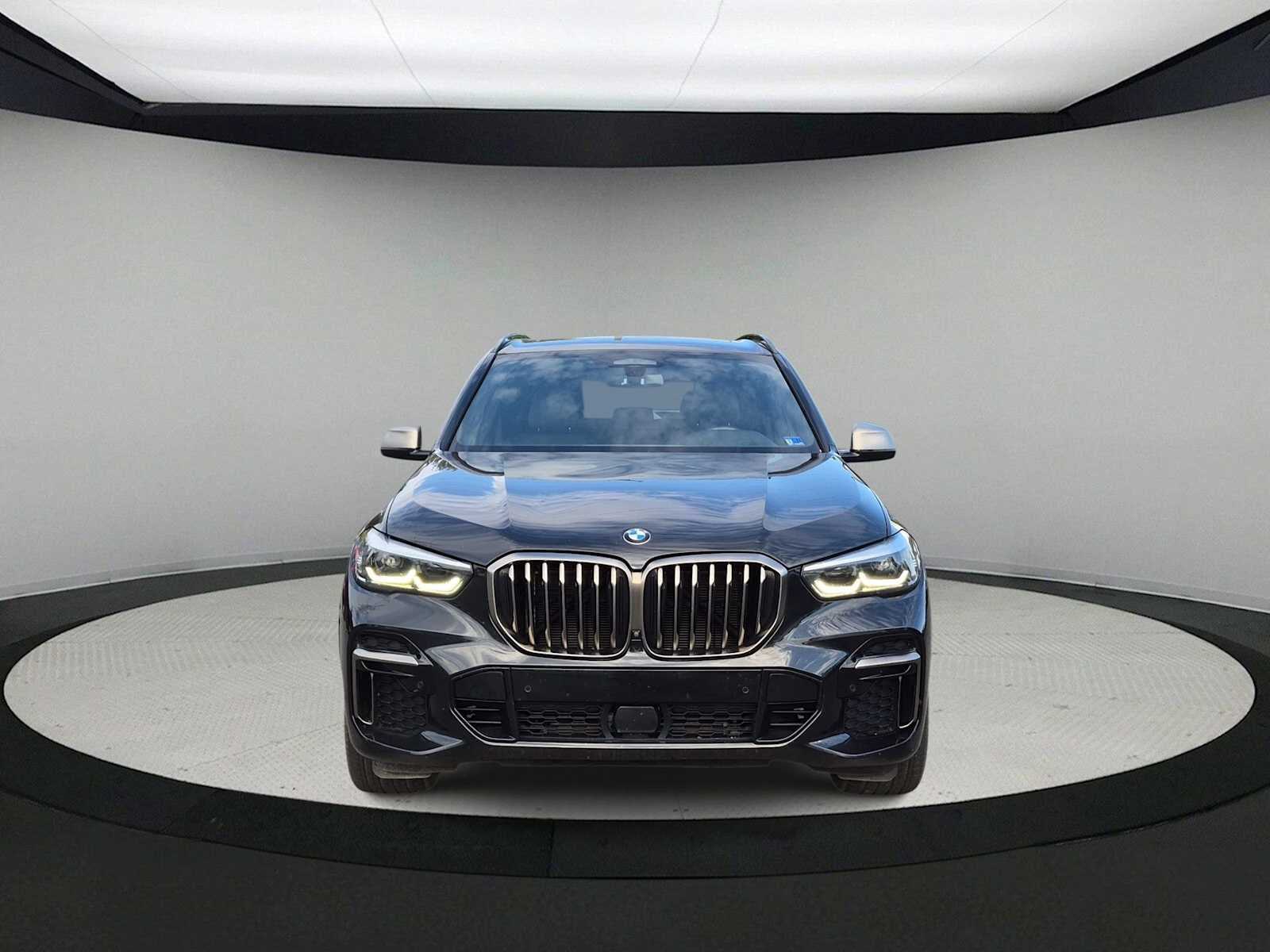2022 BMW X5 M50i