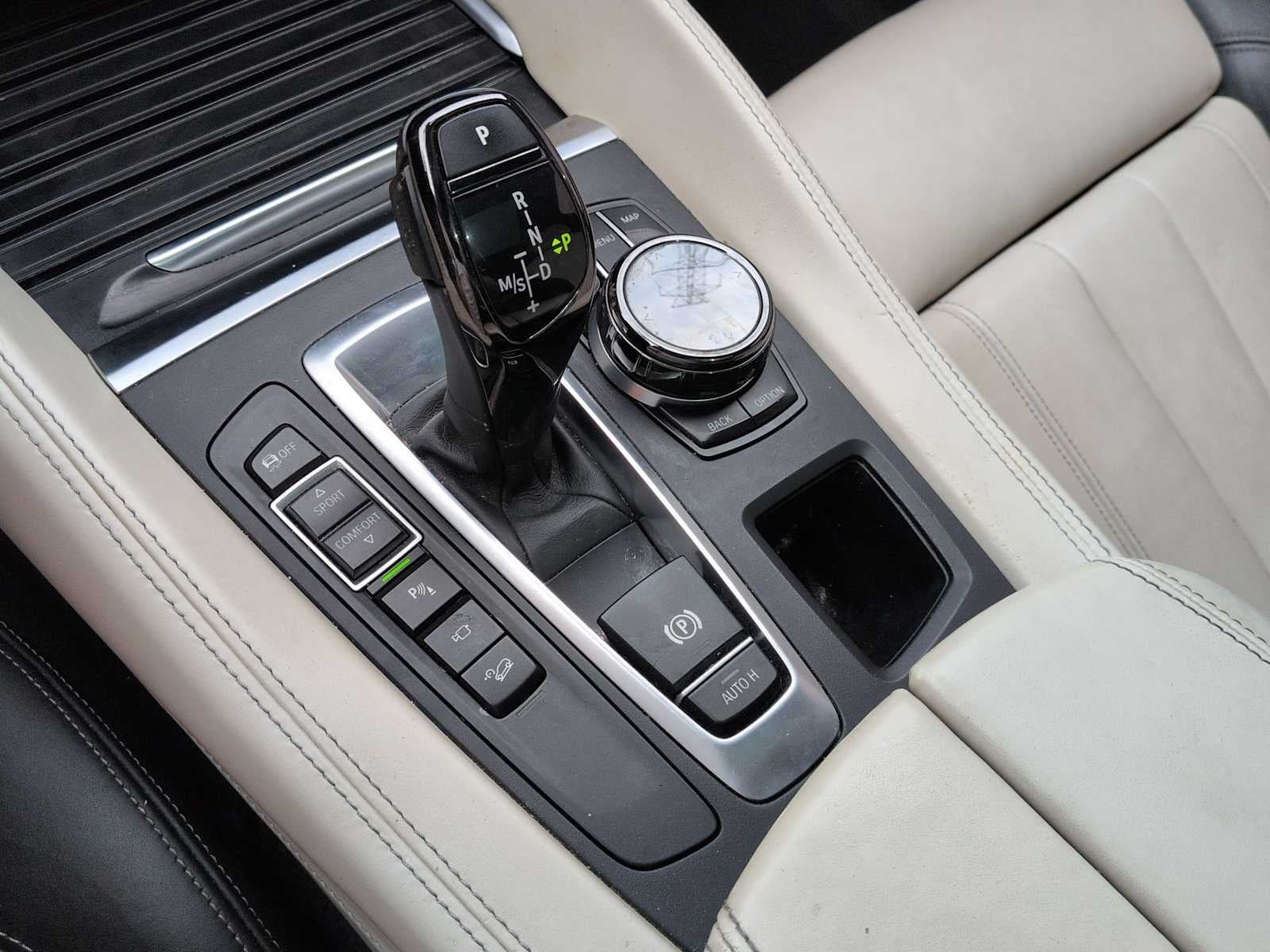 2019 BMW X6 xDrive50i