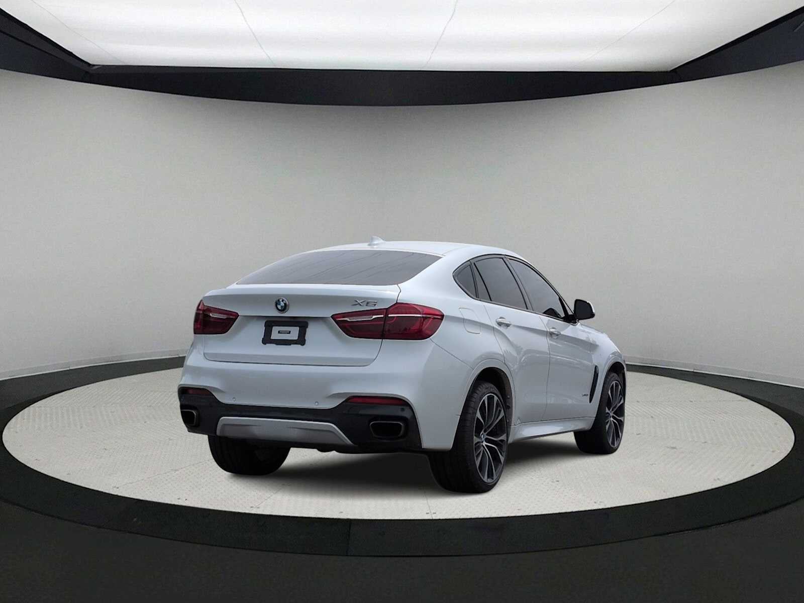 2019 BMW X6 xDrive50i