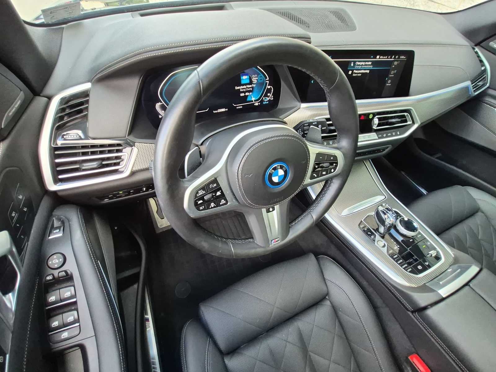 2023 BMW X5 xDrive45e