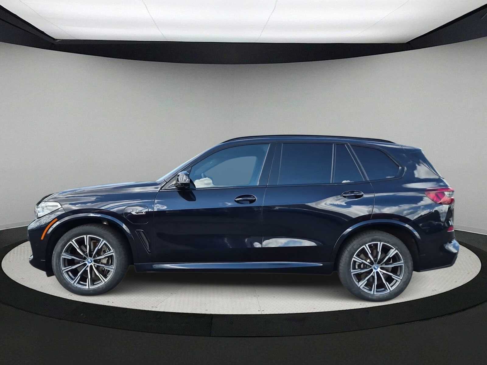 2023 BMW X5 xDrive45e