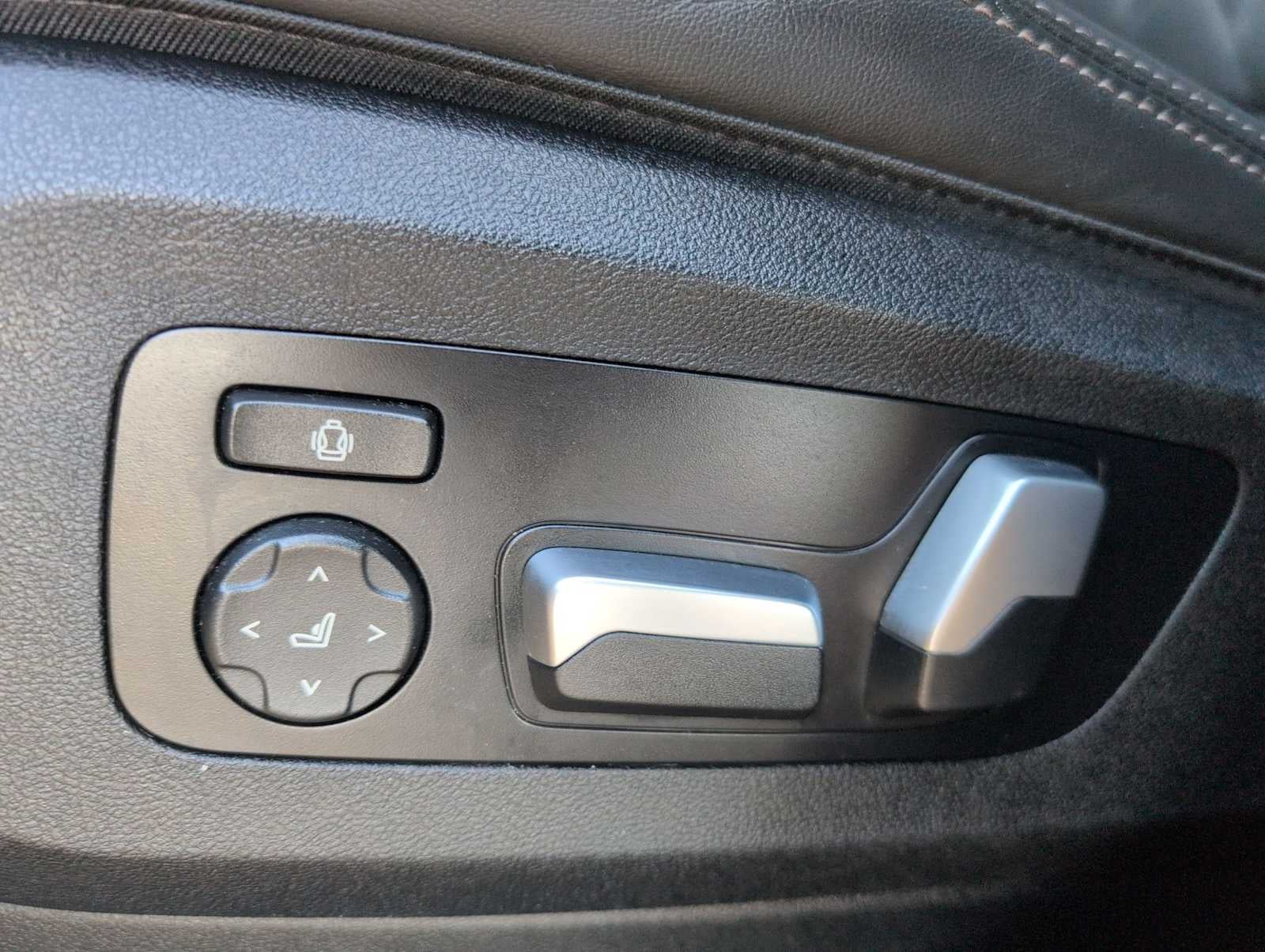 2023 BMW X5 xDrive45e