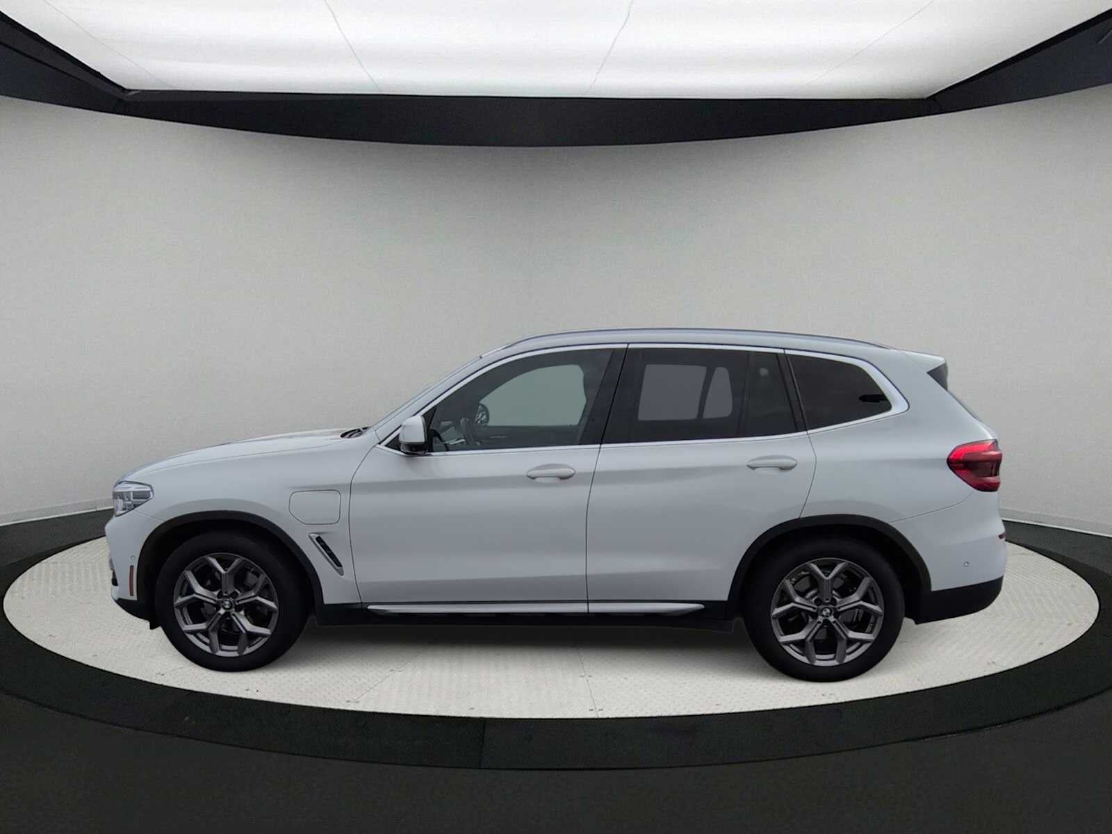 2021 BMW X3 xDrive30e