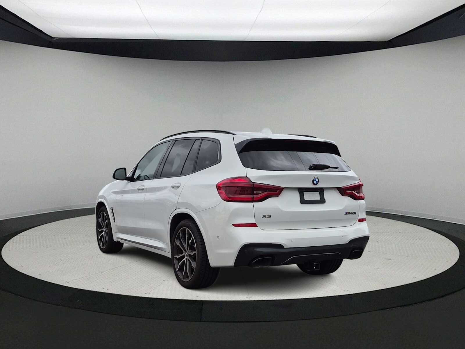 2021 BMW X3 M40i