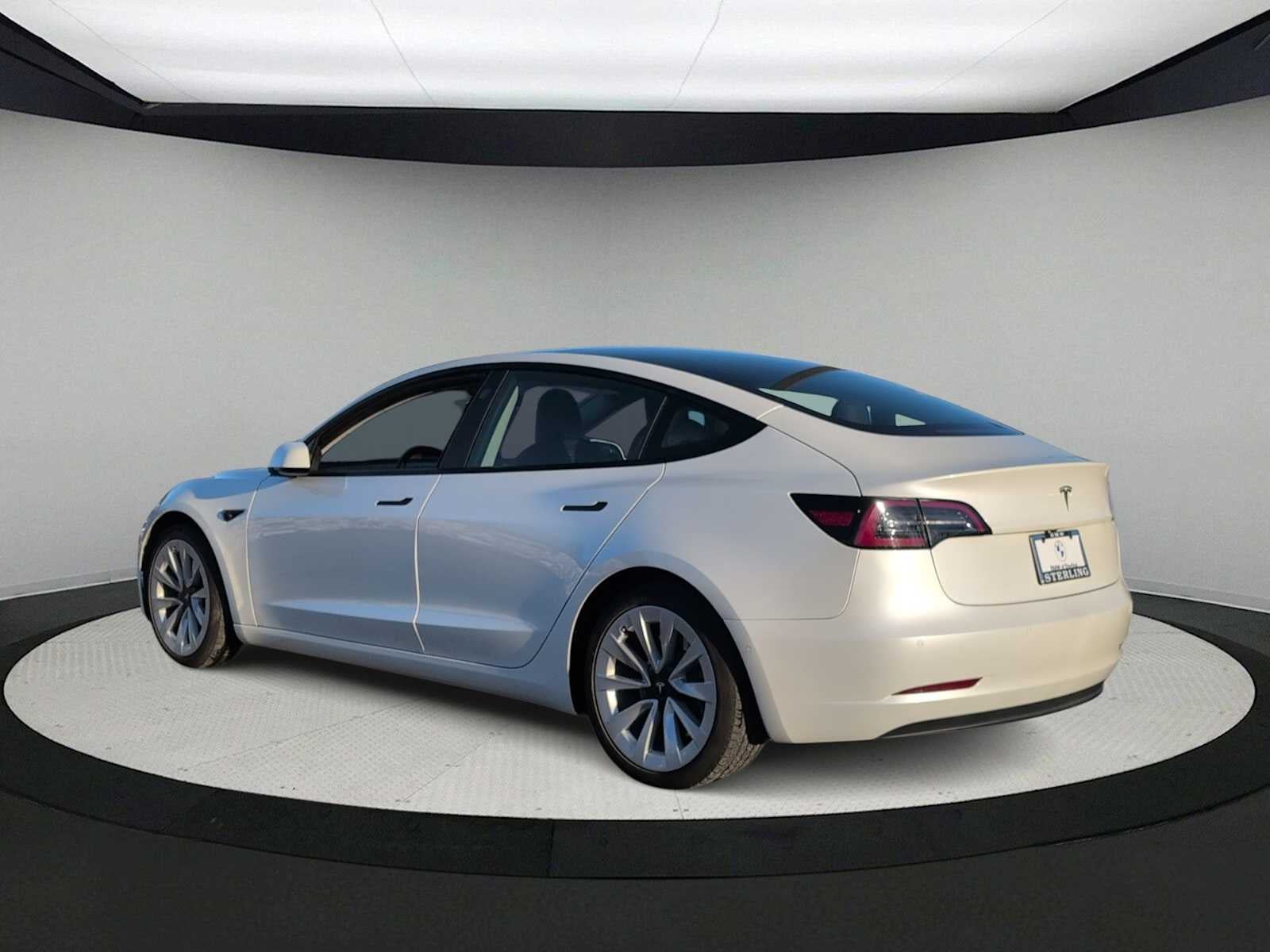 2021 Tesla Model 3 Standard Range Plus