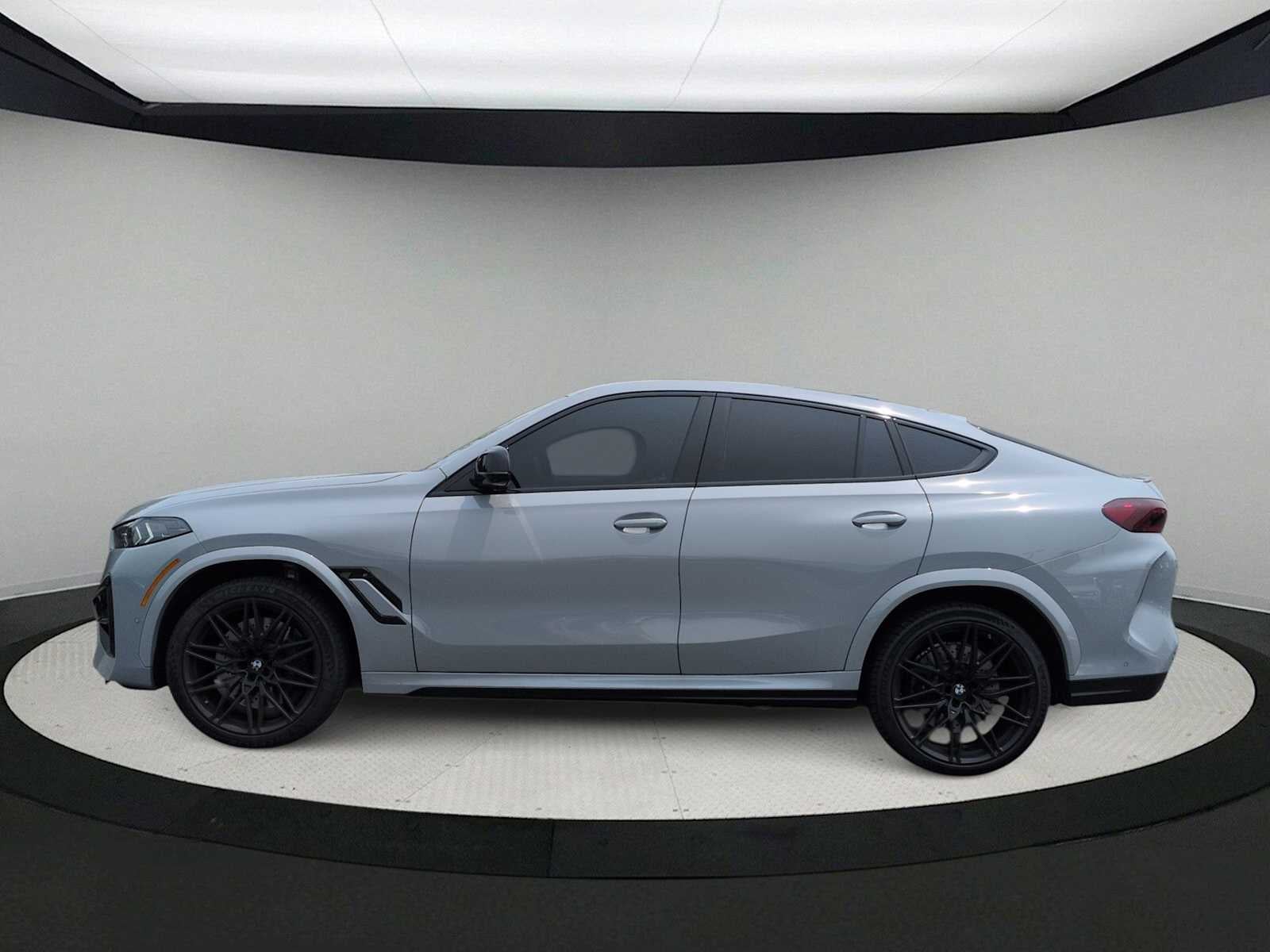 2025 BMW X6 M Sports Activity Coupe