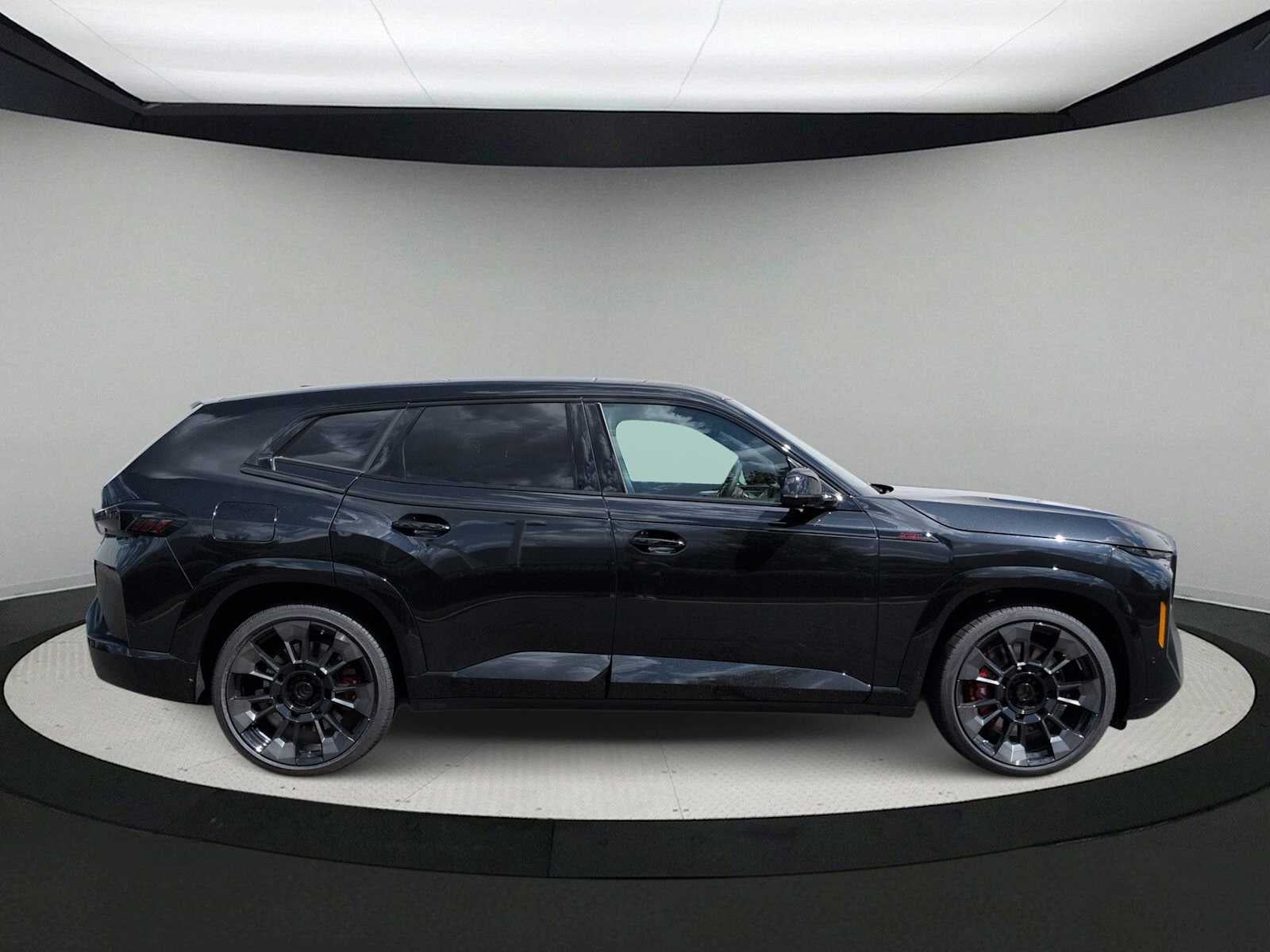 2026 BMW XM Label