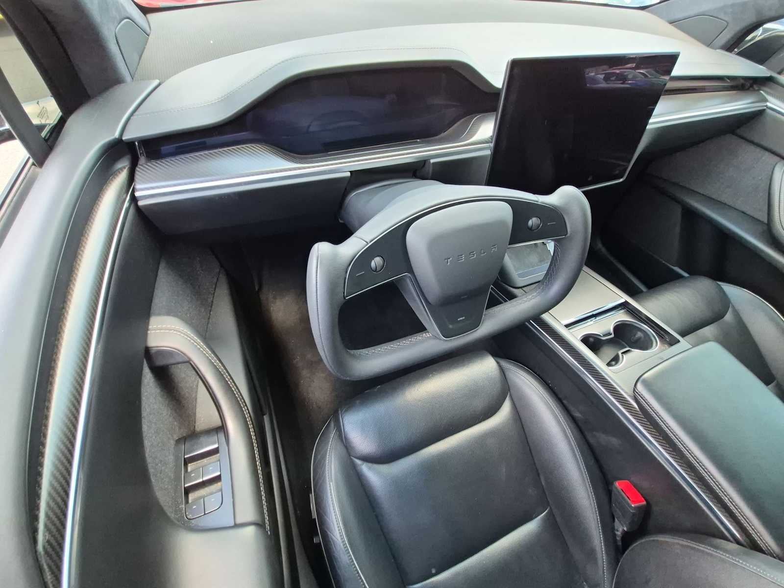 2022 Tesla Model X Plaid