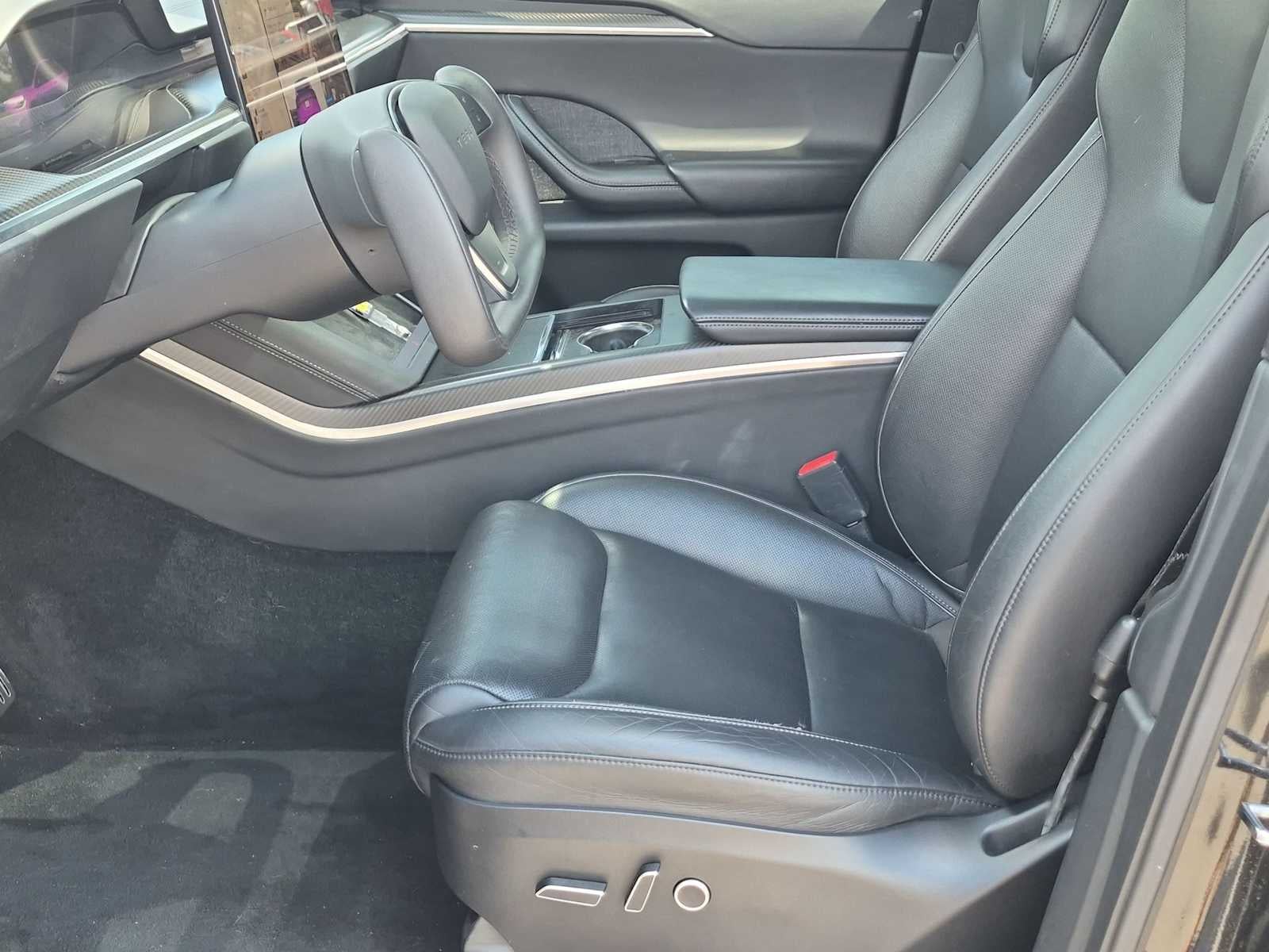 2022 Tesla Model X Plaid