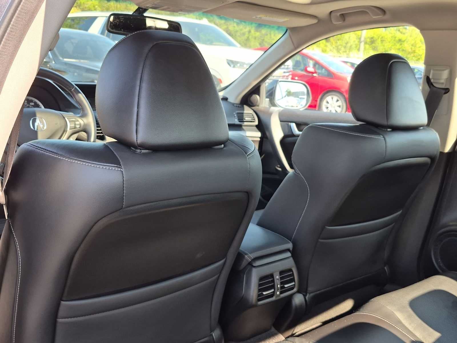 2014 Acura TSX 4dr Sdn I4 Auto