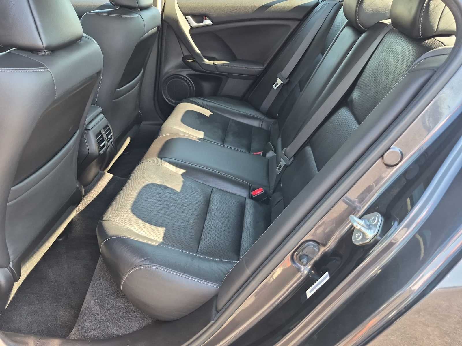 2014 Acura TSX 4dr Sdn I4 Auto