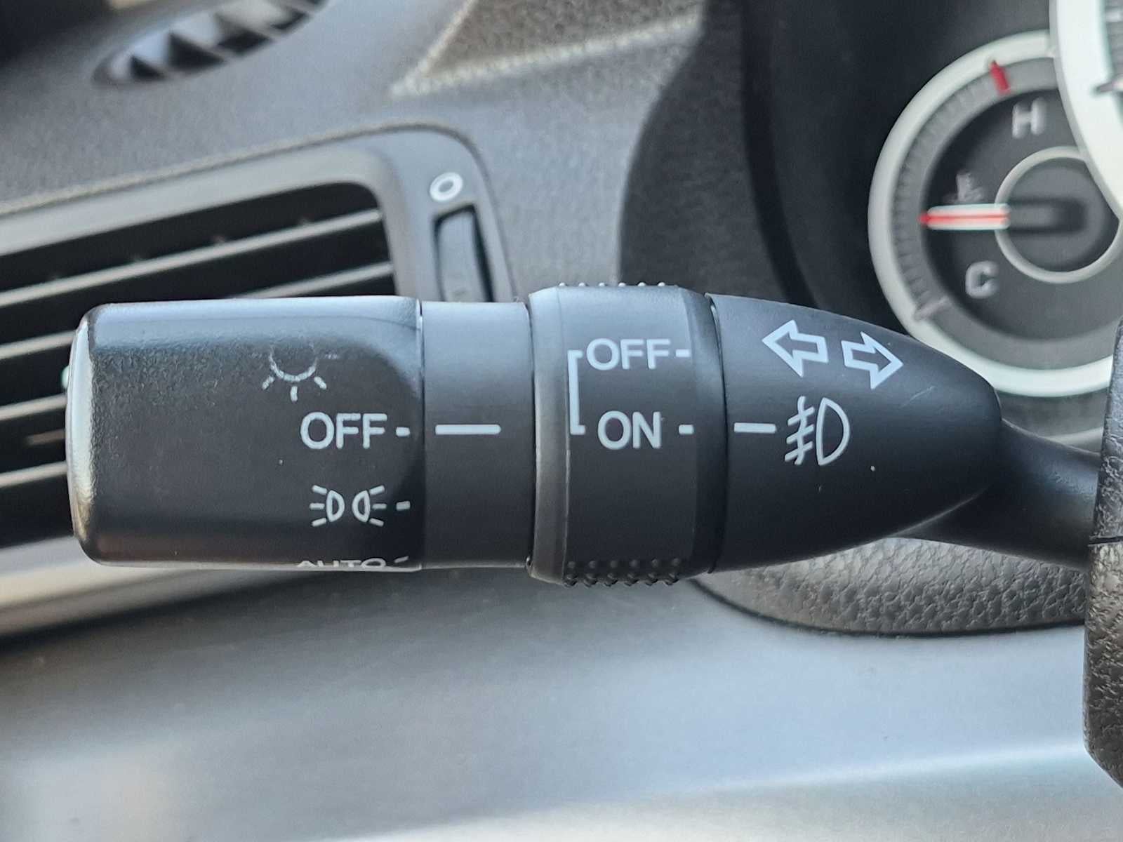 2014 Acura TSX 4dr Sdn I4 Auto