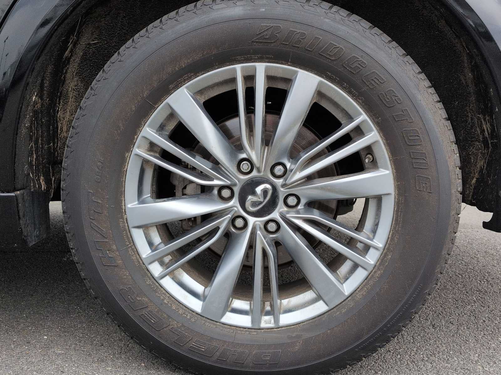 2022 INFINITI QX80 LUXE