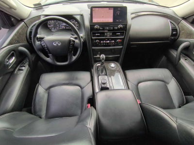 2022 INFINITI QX80 LUXE