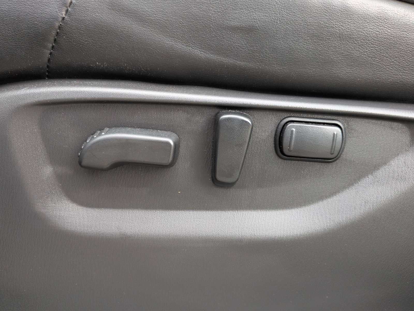 2022 INFINITI QX80 LUXE