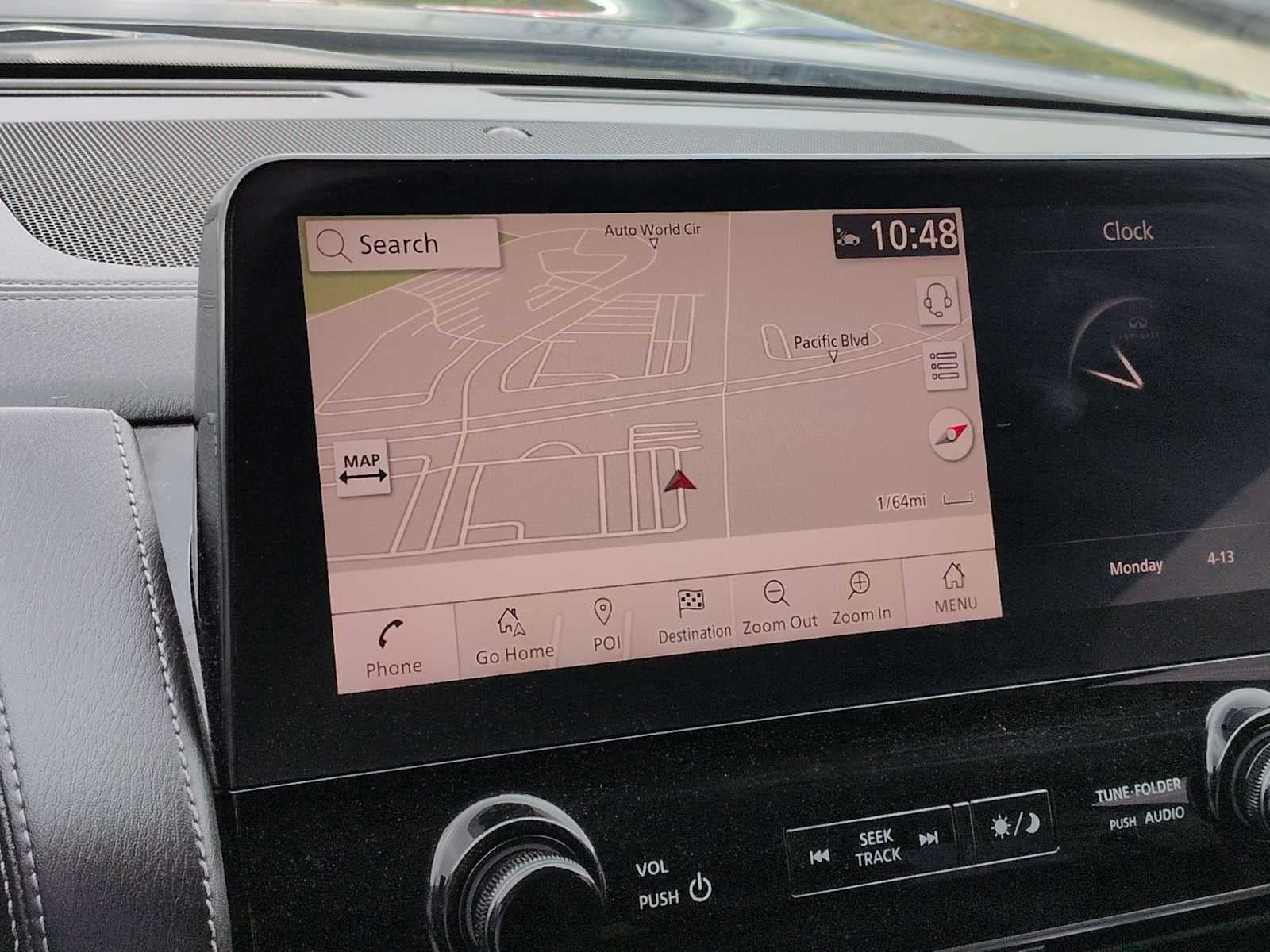 2022 INFINITI QX80 LUXE