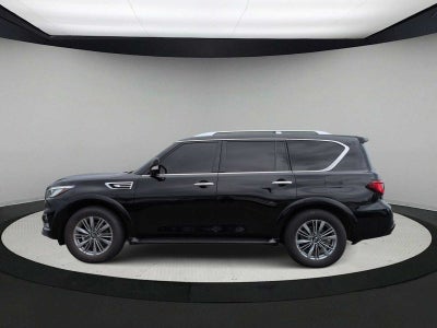 2022 INFINITI QX80 LUXE
