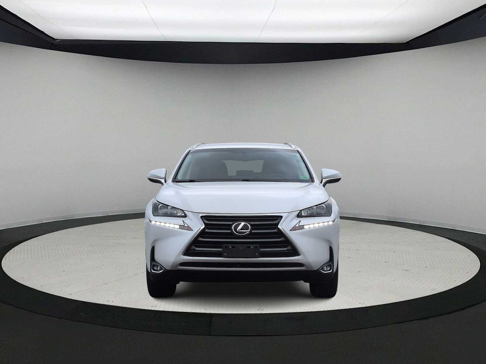 2016 Lexus NX 200t FWD 4dr