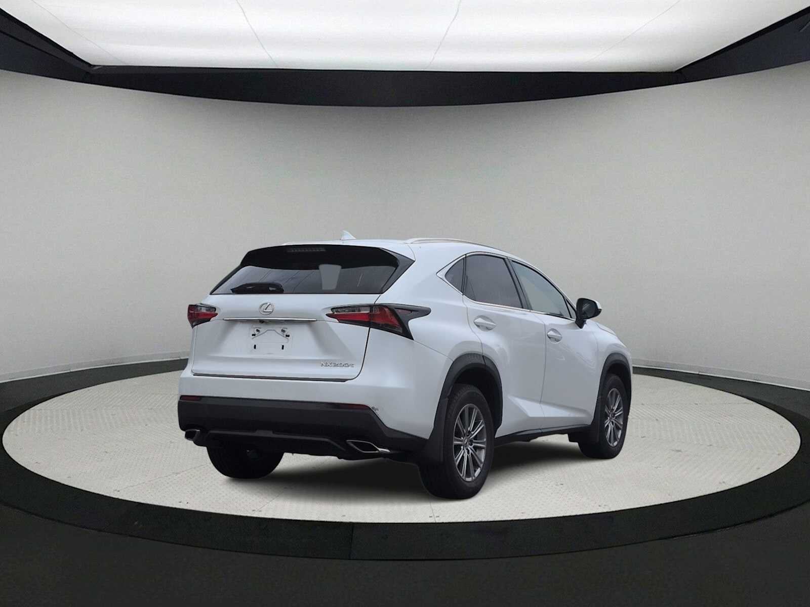 2016 Lexus NX 200t FWD 4dr