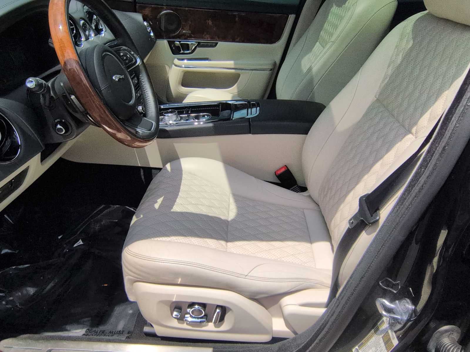2019 Jaguar XJ XJ50 V6