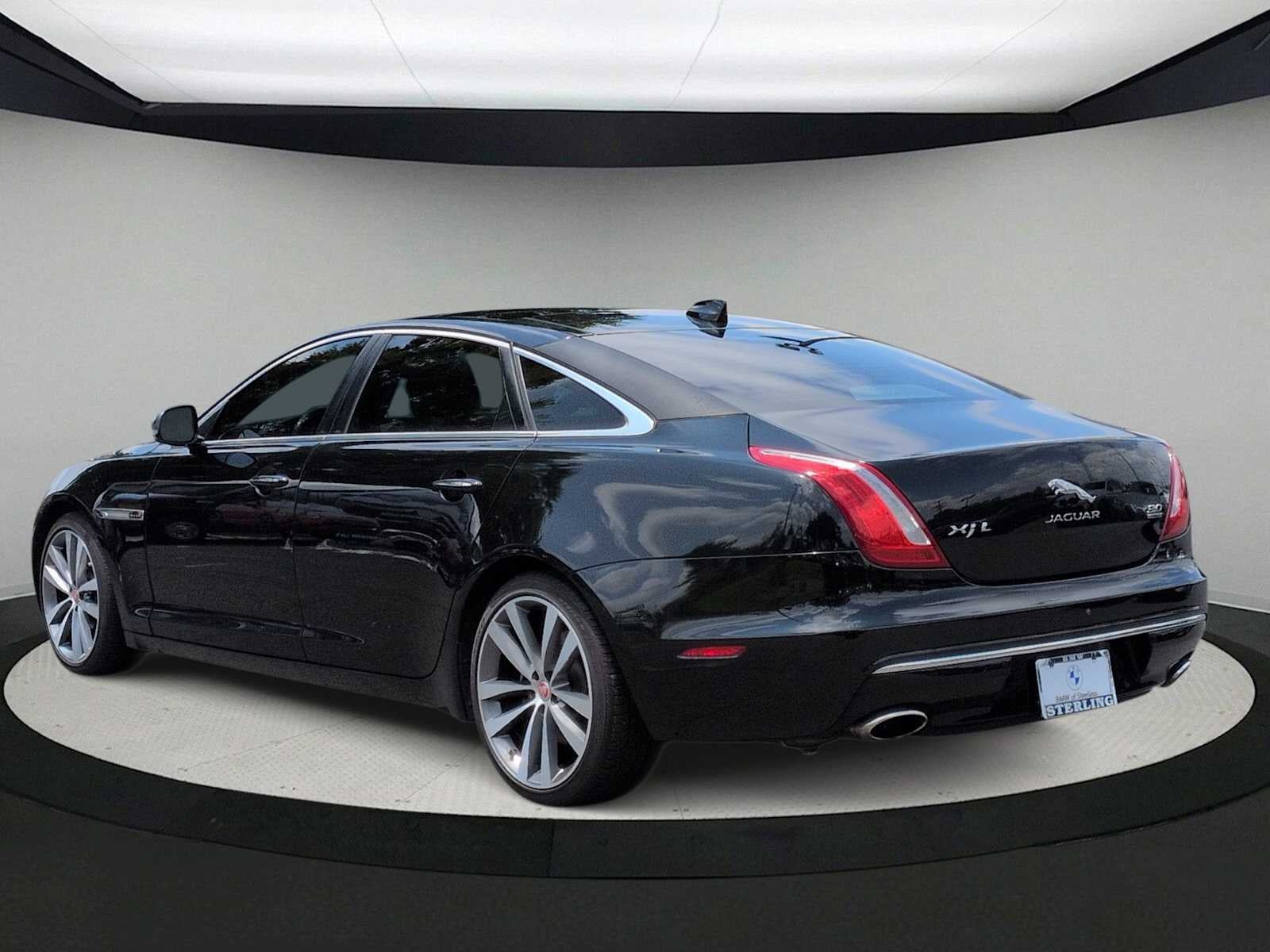 2019 Jaguar XJ XJ50 V6