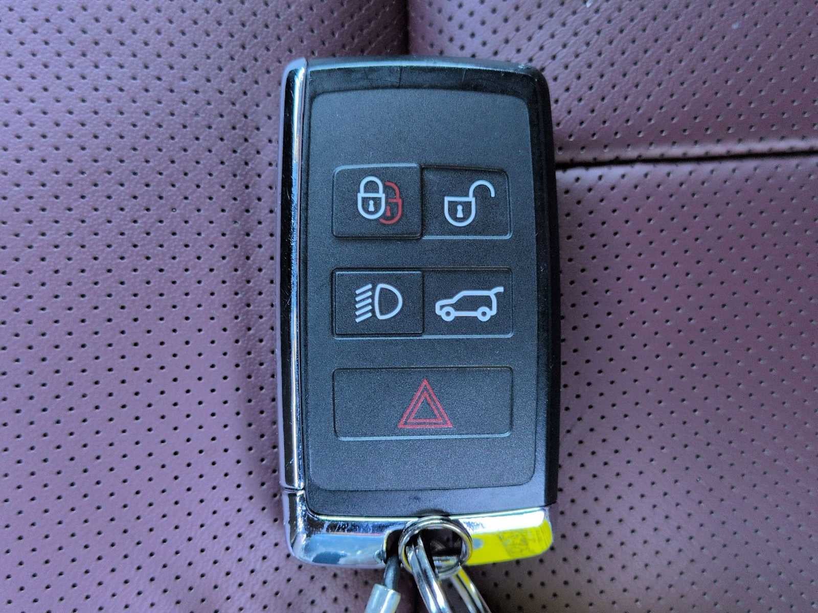 2025 Land Rover Range Rover Sport Dynamic SE