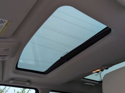 2014 Land Rover LR4 LUX