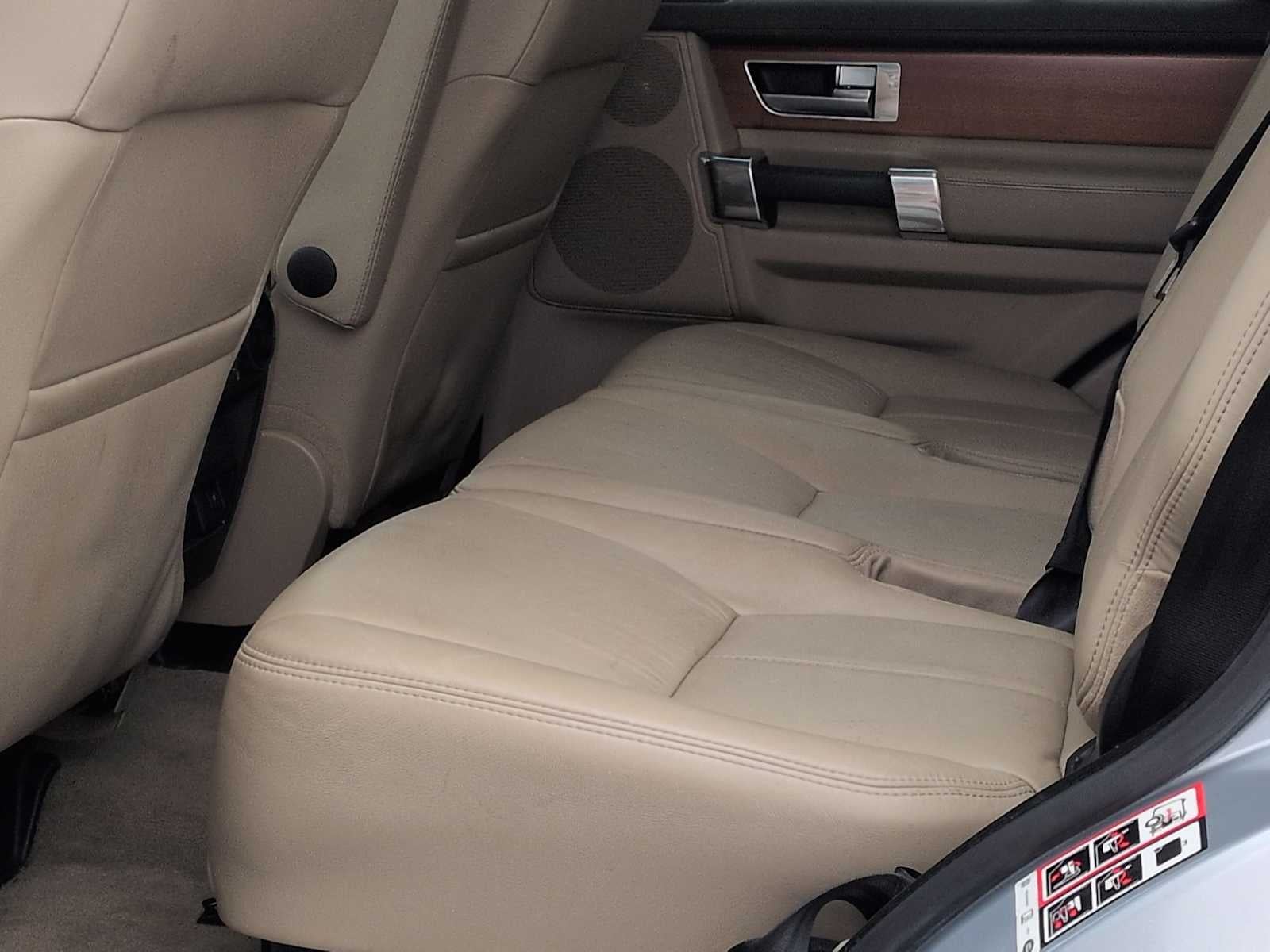 2014 Land Rover LR4 LUX