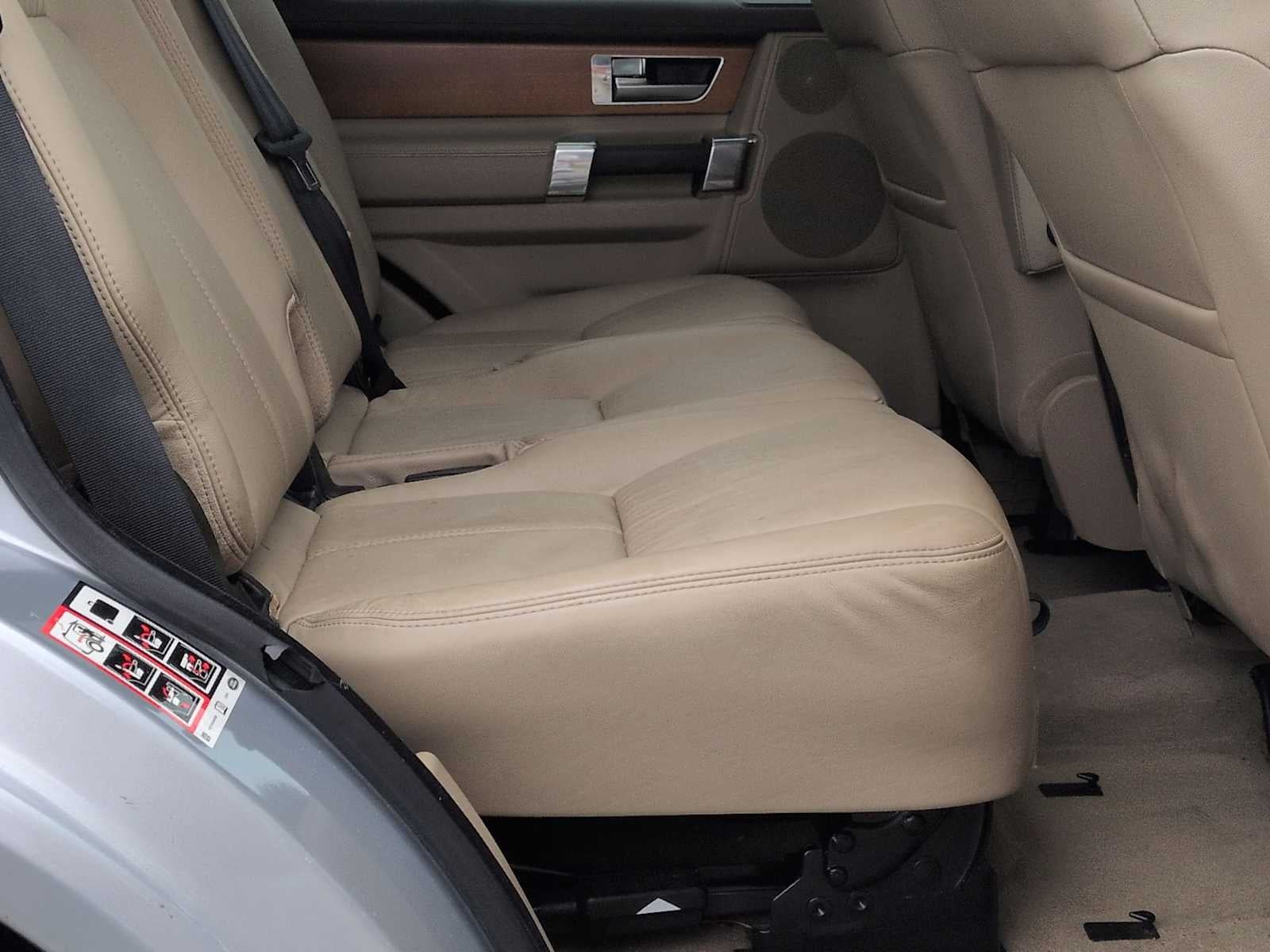 2014 Land Rover LR4 LUX