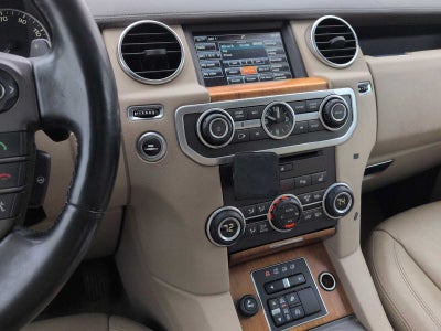 2014 Land Rover LR4 LUX