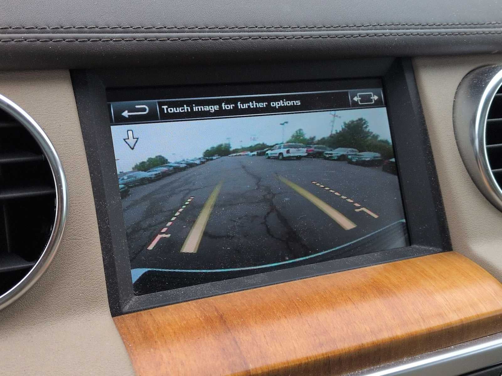 2014 Land Rover LR4 LUX