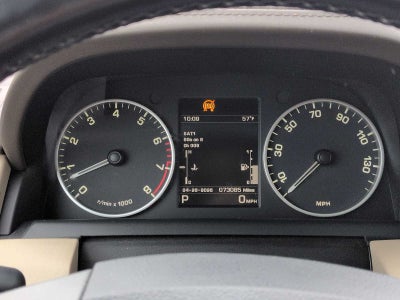 2014 Land Rover LR4 LUX