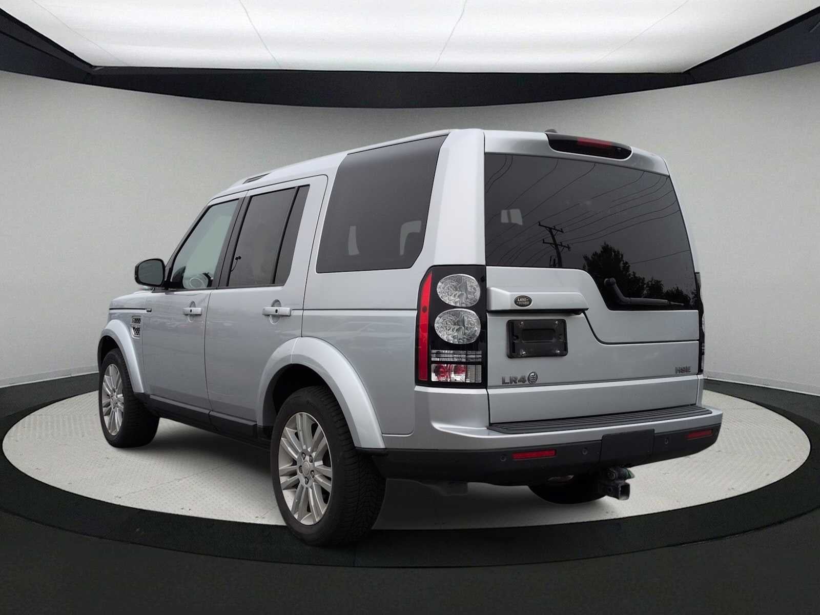 2014 Land Rover LR4 LUX
