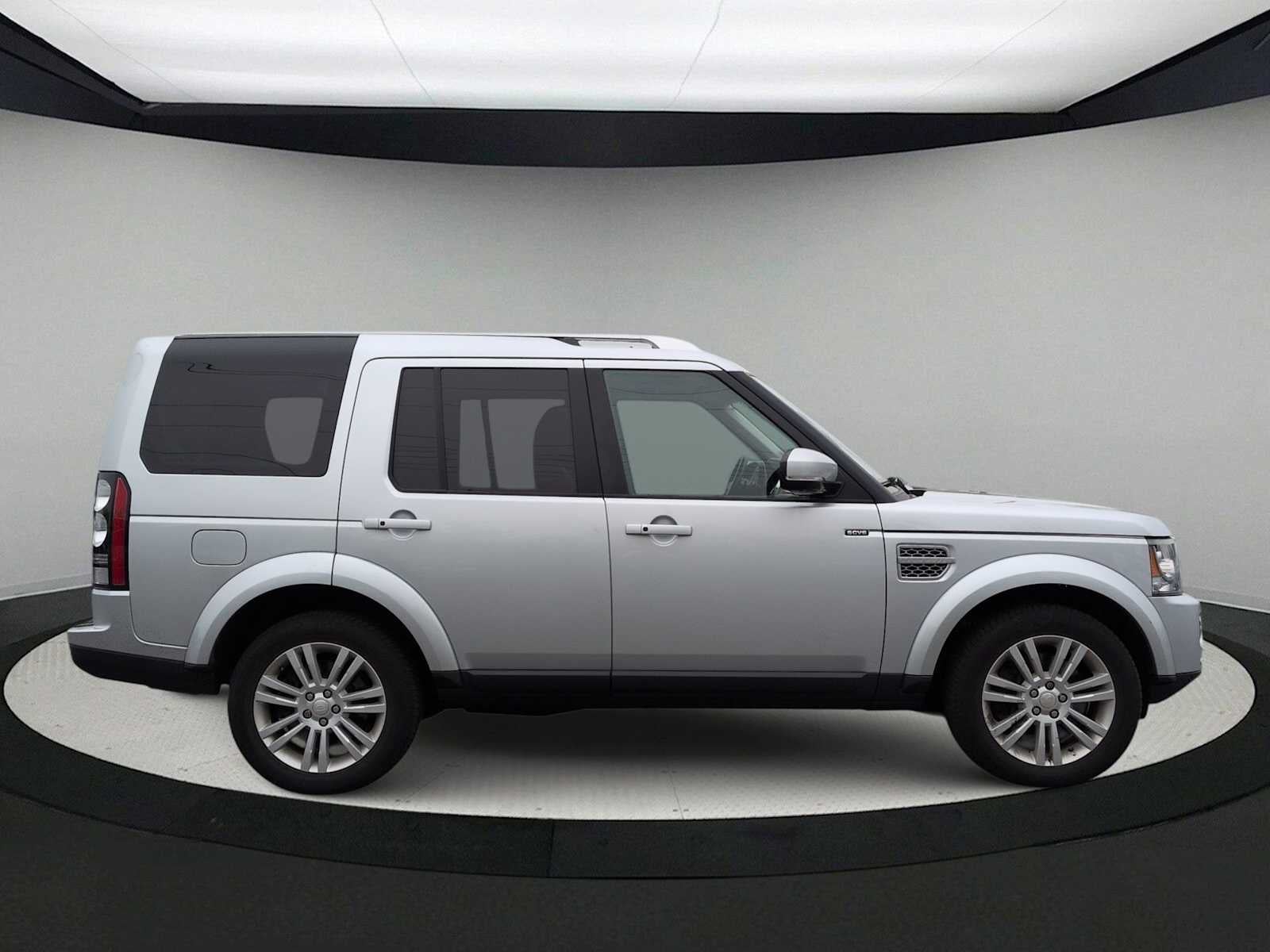 2014 Land Rover LR4 LUX