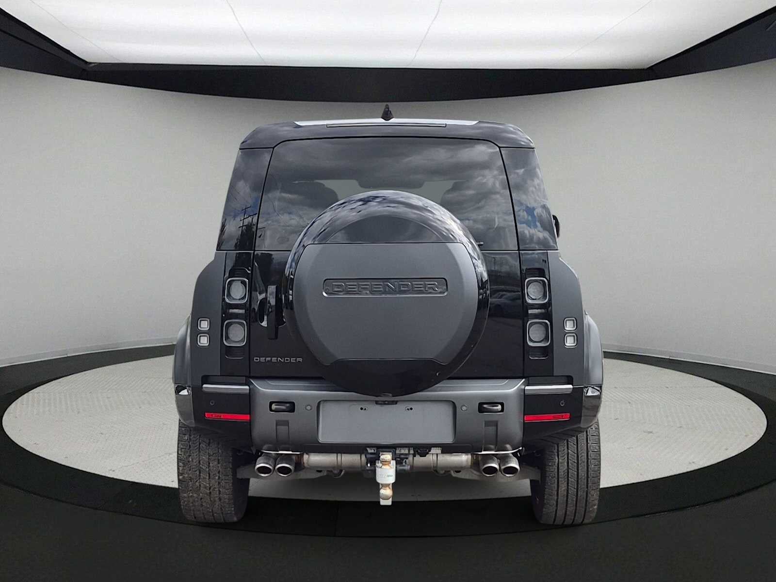 2024 Land Rover Defender Carpathian Edition