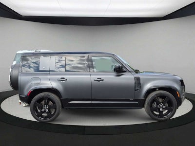 2024 Land Rover Defender Carpathian Edition