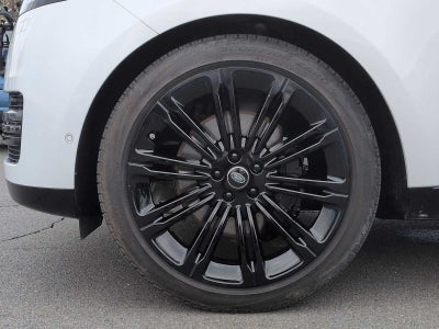 2024 Land Rover Range Rover SE