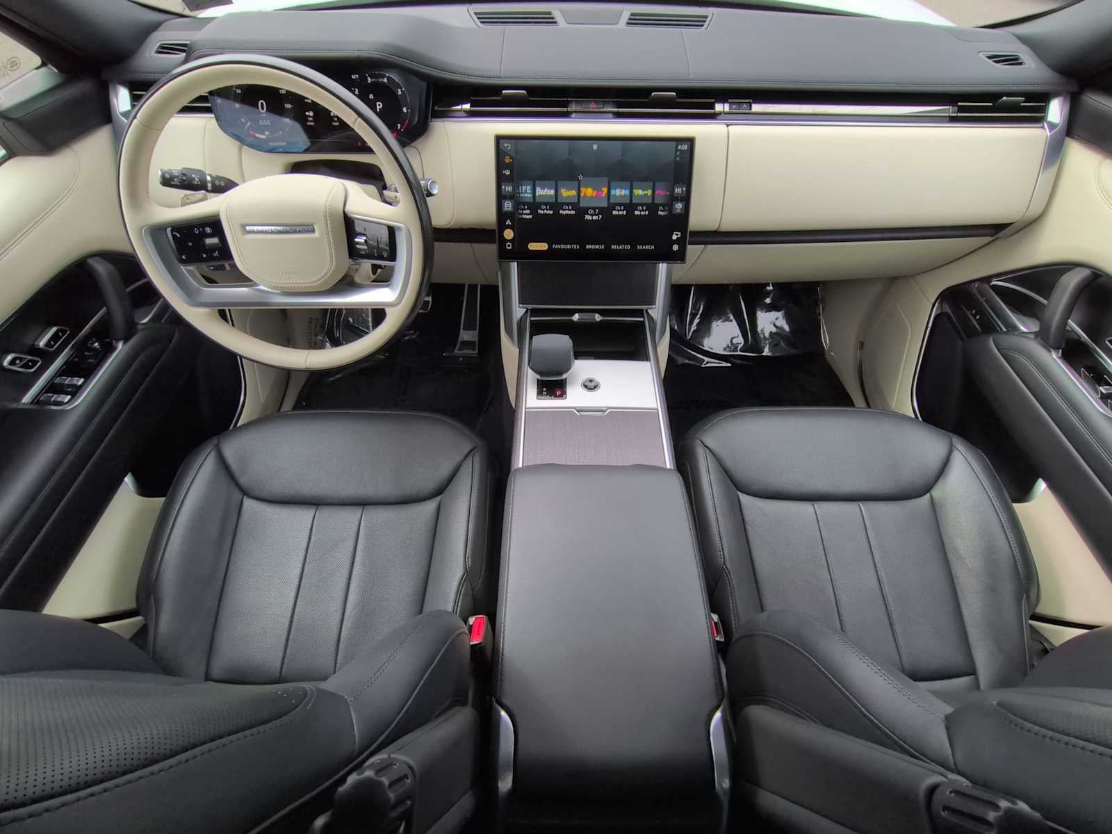 2024 Land Rover Range Rover SE