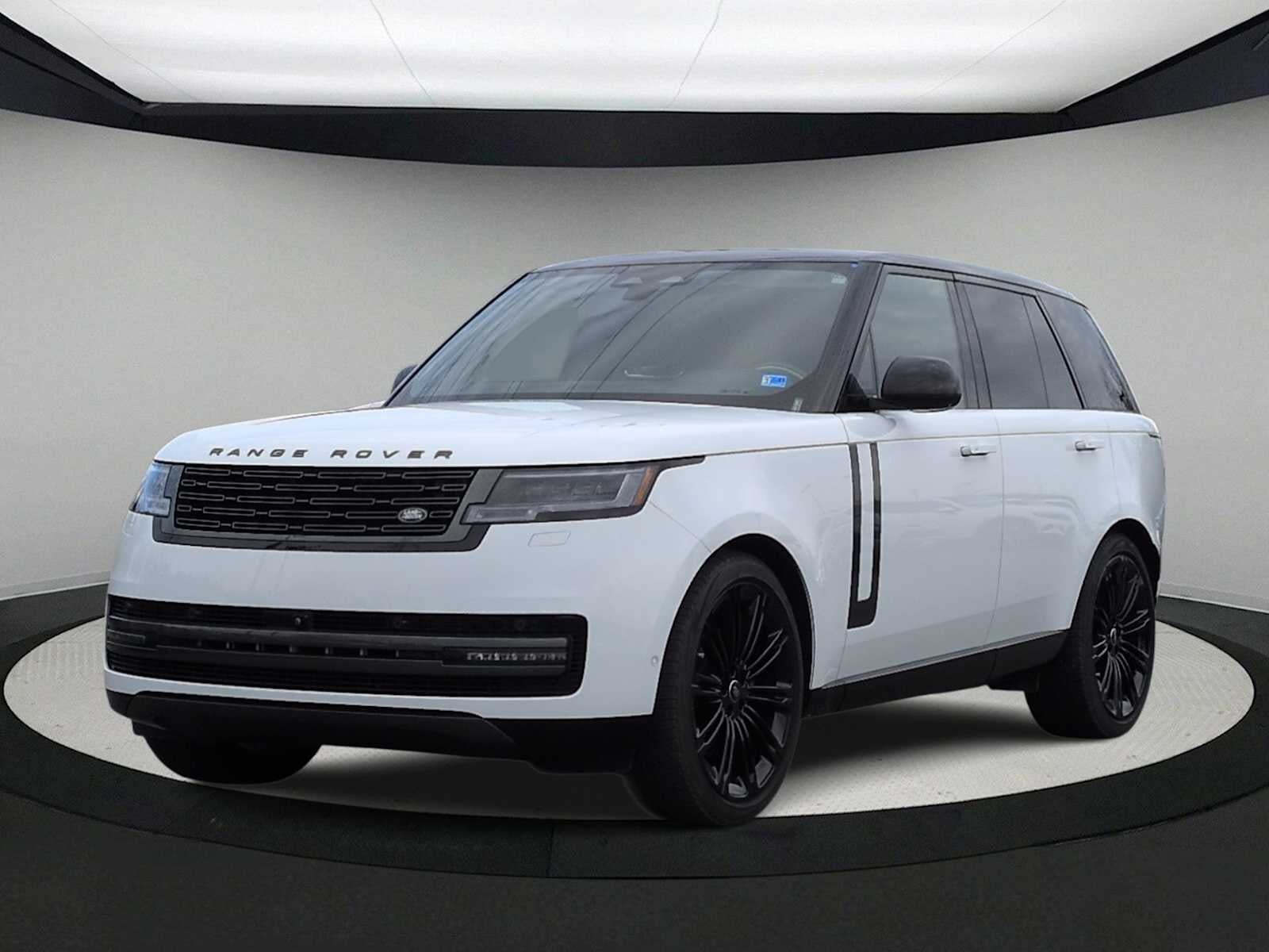 2024 Land Rover Range Rover SE