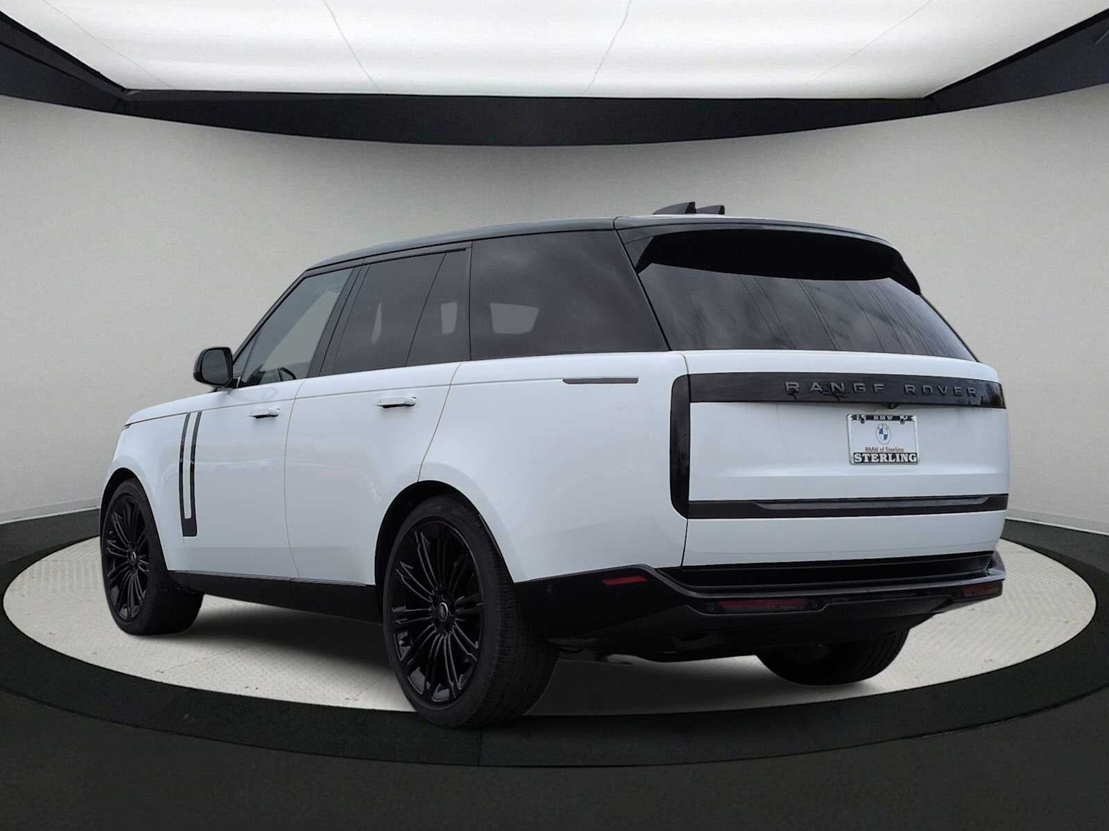 2024 Land Rover Range Rover SE