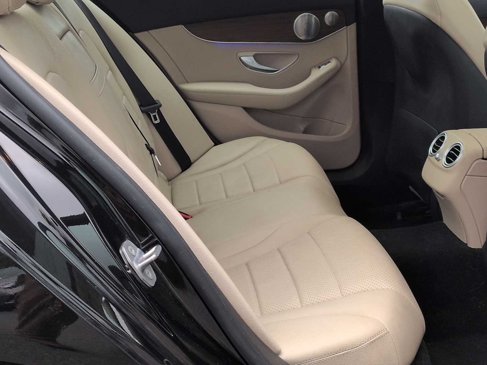 2021 Mercedes-Benz C 300 C 300