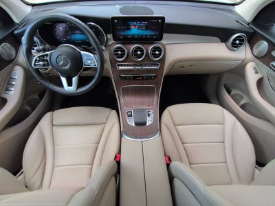 2021 Mercedes-Benz GLC 300 GLC 300