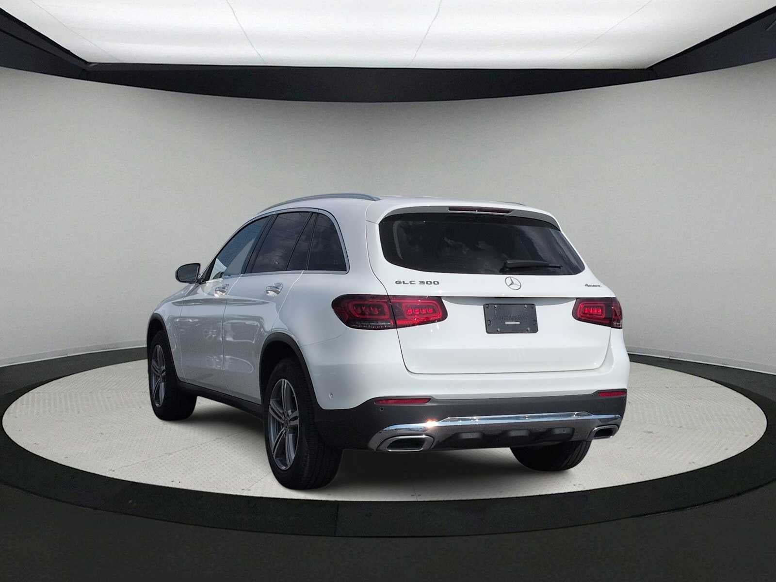 2021 Mercedes-Benz GLC 300 GLC 300