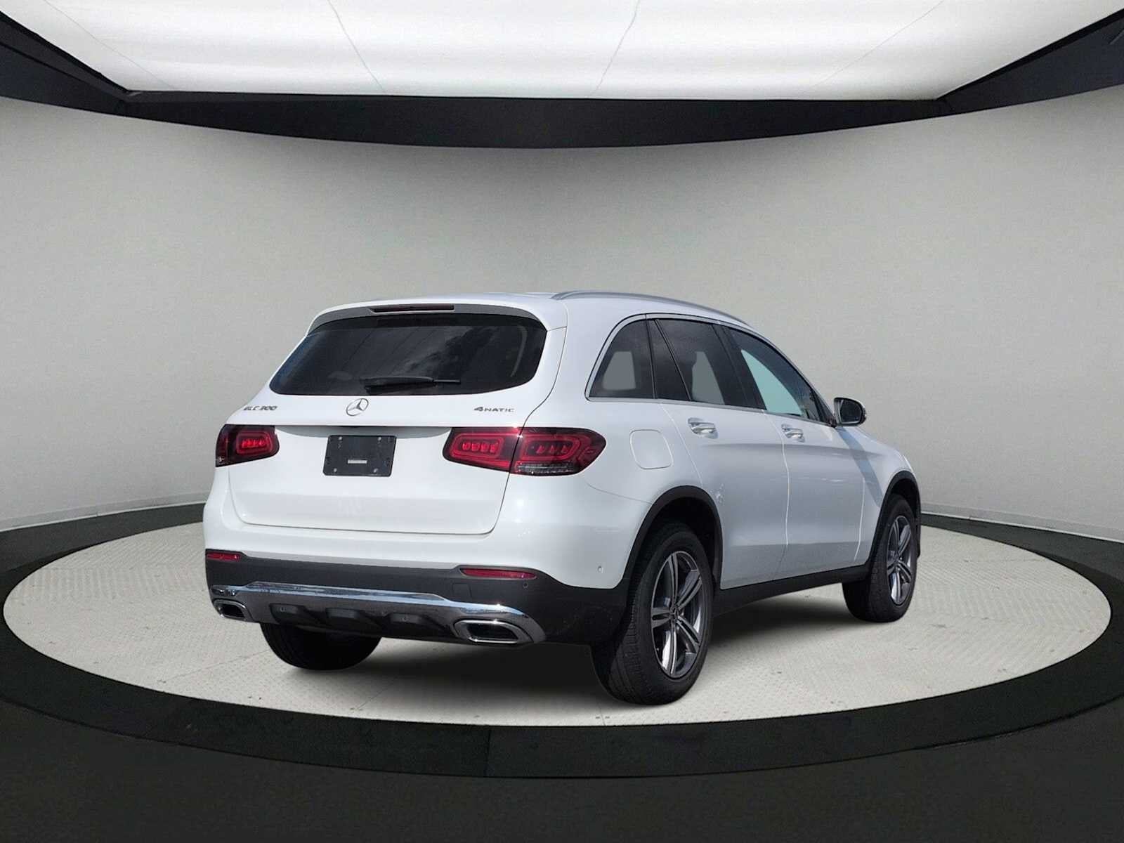 2021 Mercedes-Benz GLC 300 GLC 300