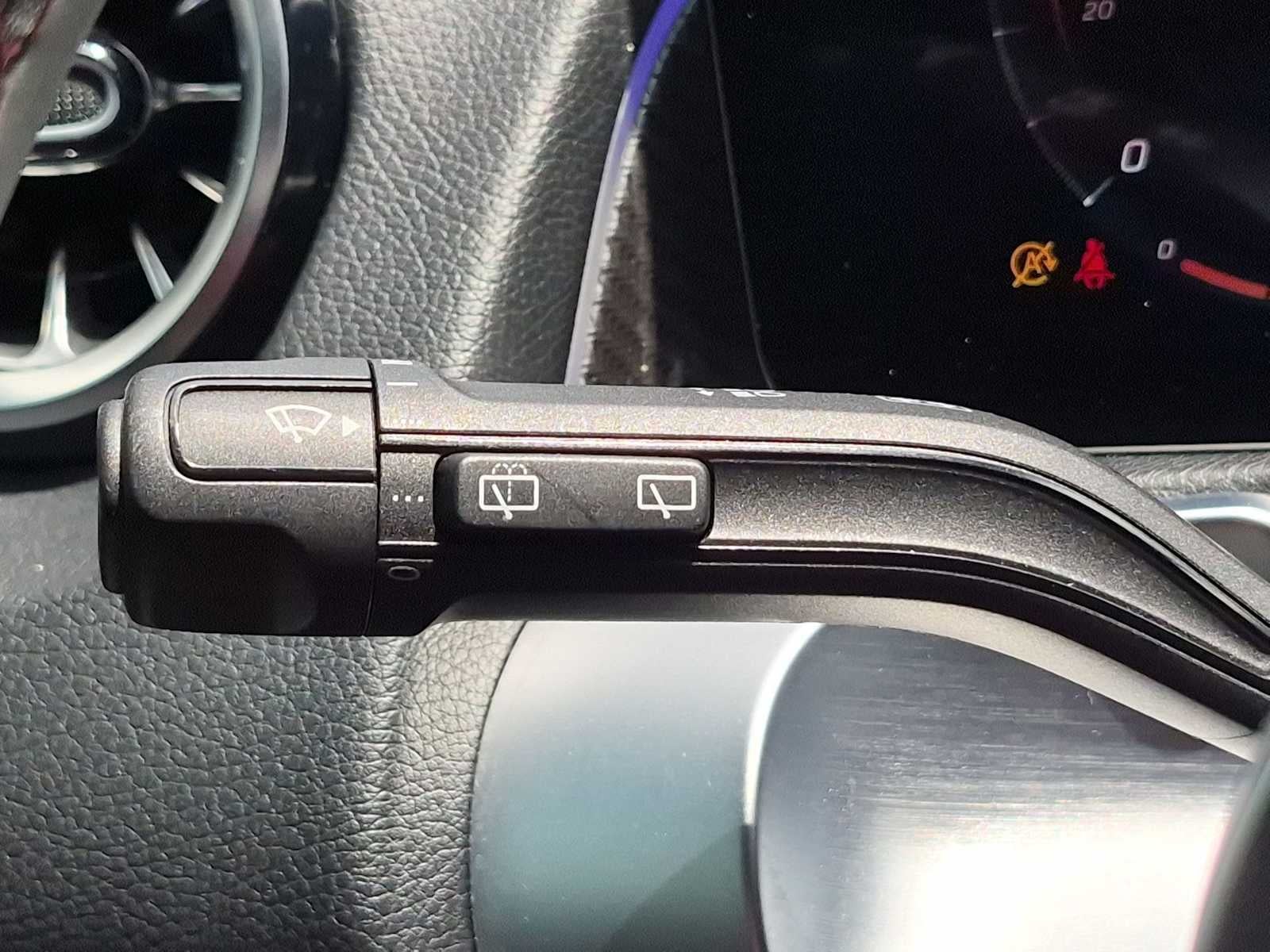 2023 Mercedes-Benz GLB 250 GLB 250