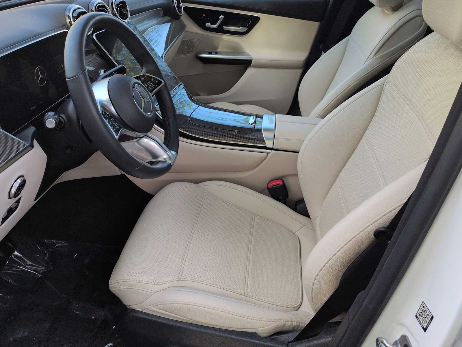 2023 Mercedes-Benz GLC 300 GLC 300