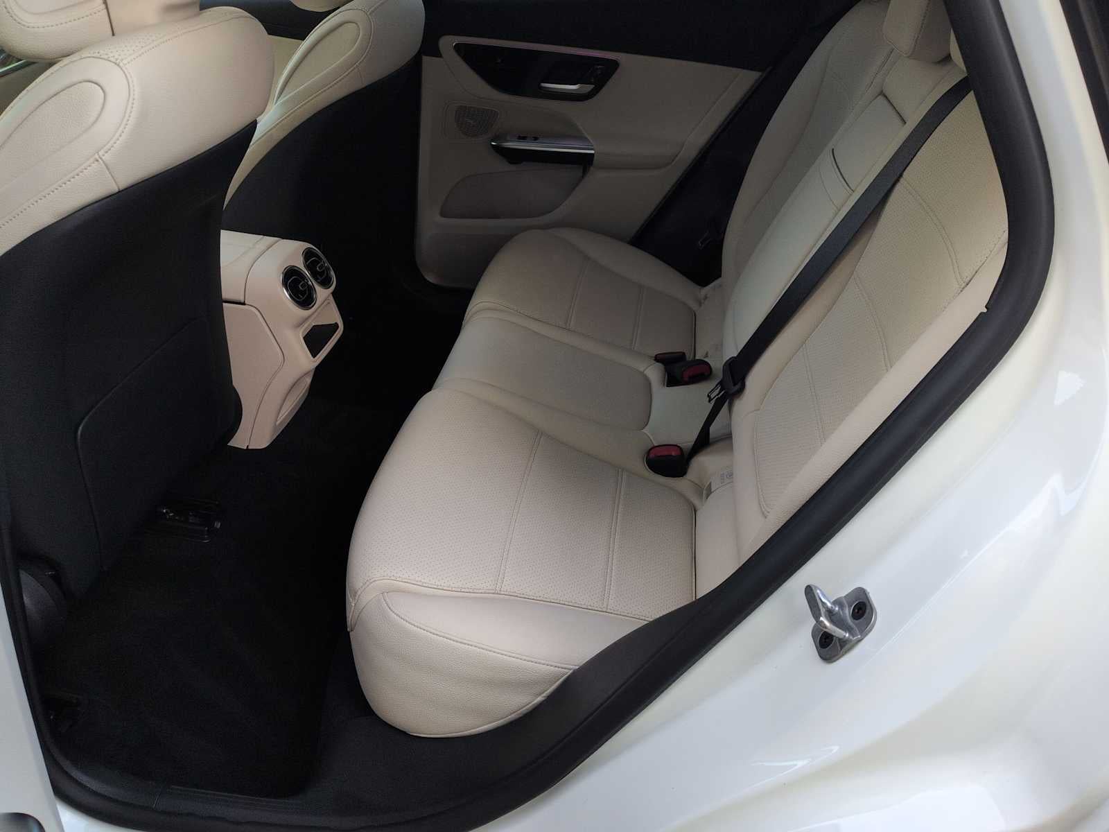 2023 Mercedes-Benz GLC 300 GLC 300