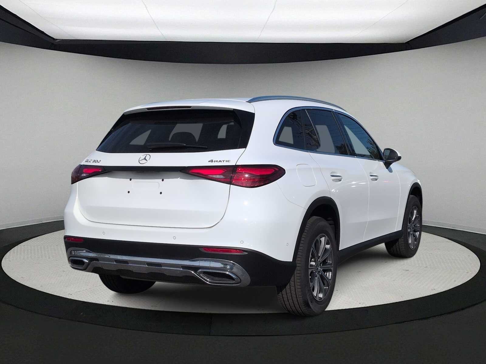 2023 Mercedes-Benz GLC 300 GLC 300
